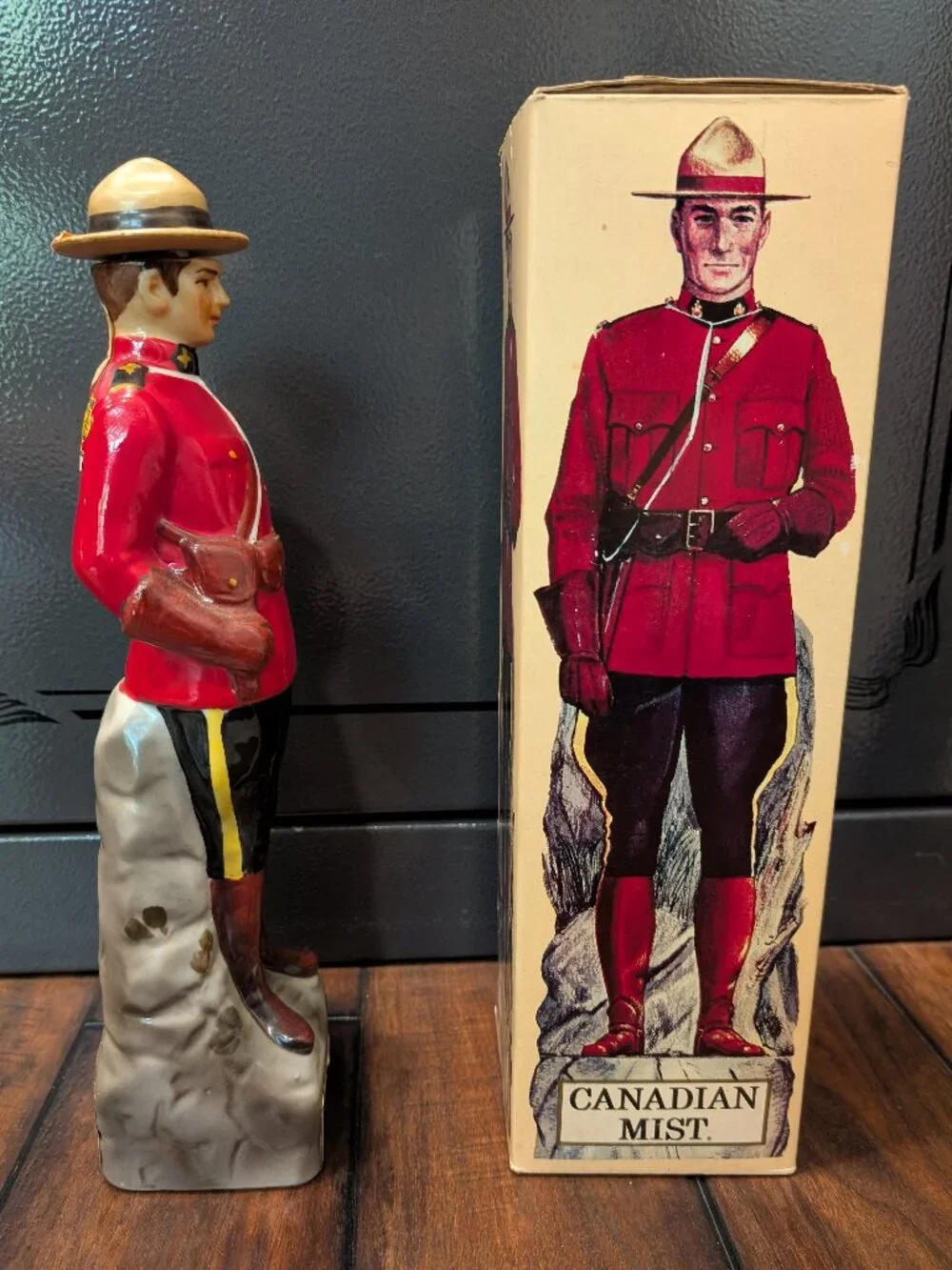 A-1969 Series Canadian Mist Whiskey Mountie Decanter Barton Distillery with Box